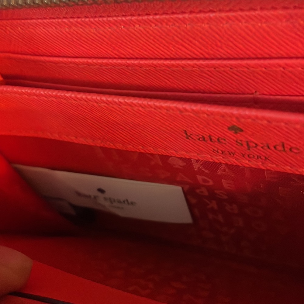 Kate Spade Take the Cake Wallet Coral Leather Zip - Picture 5 of 9